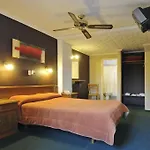 Hotel Canton De Las Sierras