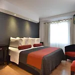 Piazza Hotel