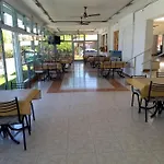 Hotel 27 De Abril
