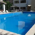 Hosteria Dora