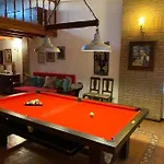 Casa Con Vista A Las Sierras