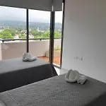 Complejo City View