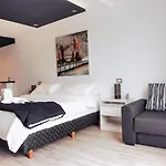 Domus Lake Resorts