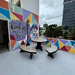 Central Paz Hostel