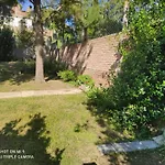 Casa Con Jardin