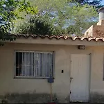 Alojamientos En Carlos Paz A 3 Cuadras Del Balneario Playas De Oro