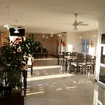 Departamento, Terraza Con Piscina, Sum Y Parrillas A 2 Cuadras De Peatonal