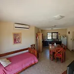 Complejo Refugio Playa Perelli