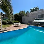 Casa Privada Centro Con Piscina A Cinco Cuadras Del Balneario Las Hoyas Villa Carlos Paz