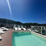 Depto Elegante Y Confort Centrico Con Cochera
