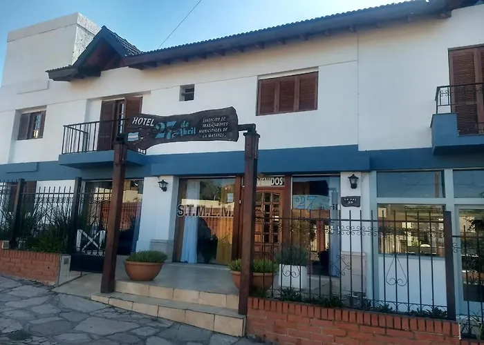 Hotel 27 De Abril