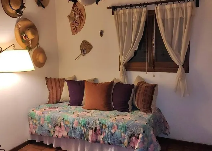 Casa Con Vista A Las Sierras