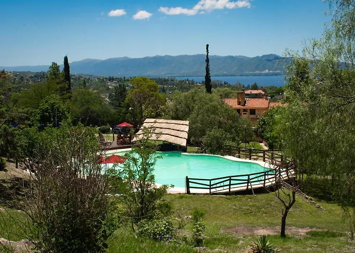 Capilla Del Lago