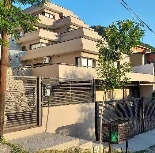 Complejo City View