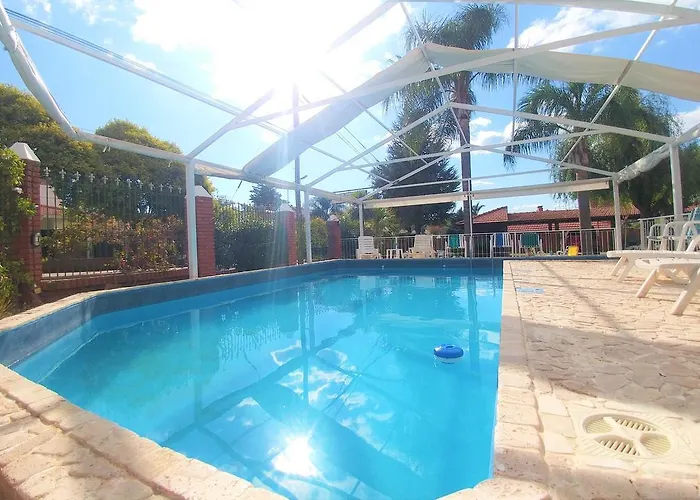Bungalows Punta Azul