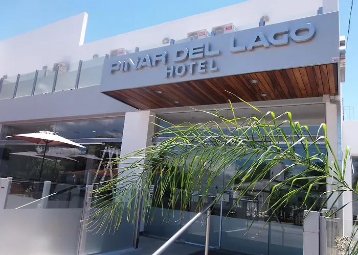 Hotel Pinar del Lago