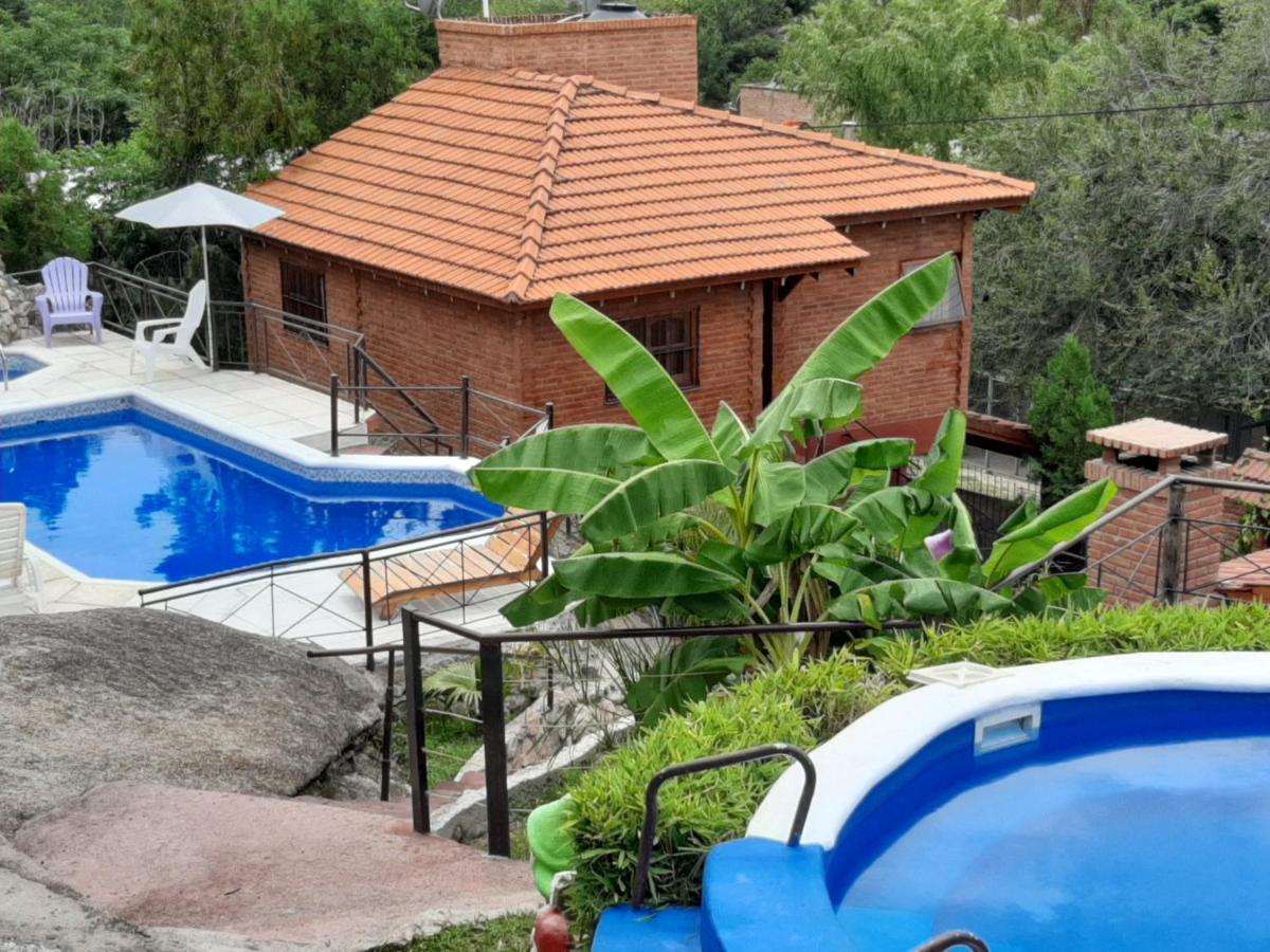 Layken Lodge *