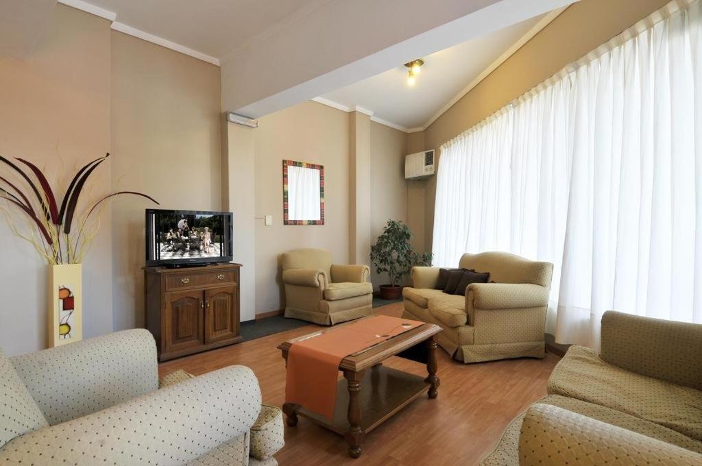 Canton De Las Sierras Hotel Villa Carlos Paz