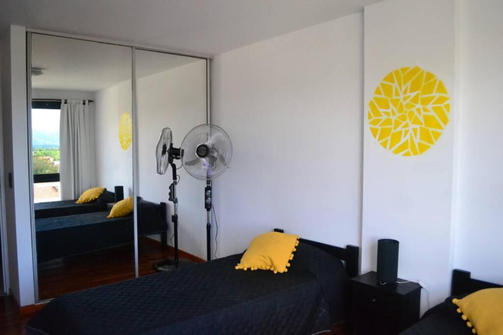 Amplio Dto Nuevo Con Pileta. Apartamento