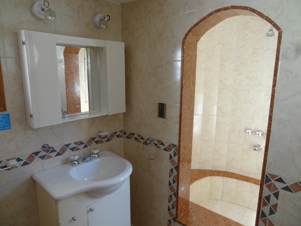Mon Petit Hotel