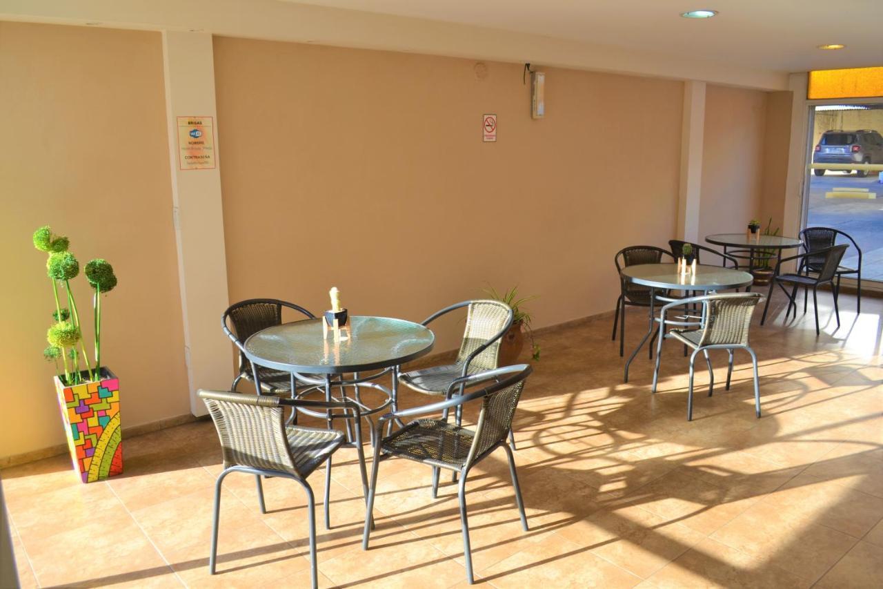 Brisas Hotel 2*