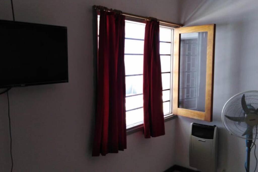 Apartamento Cómodo Departamento Sobre Principal Avenida