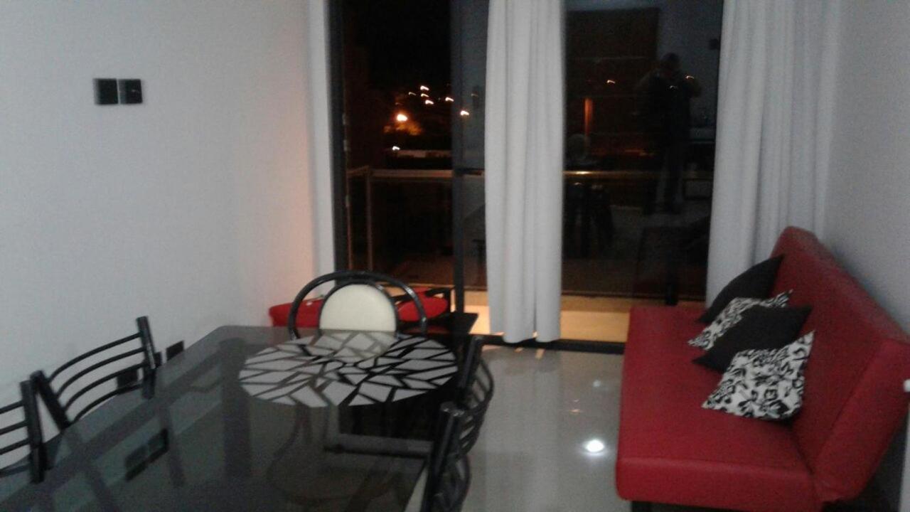 Apartamento Amplio Dto Nuevo Con Pileta. *