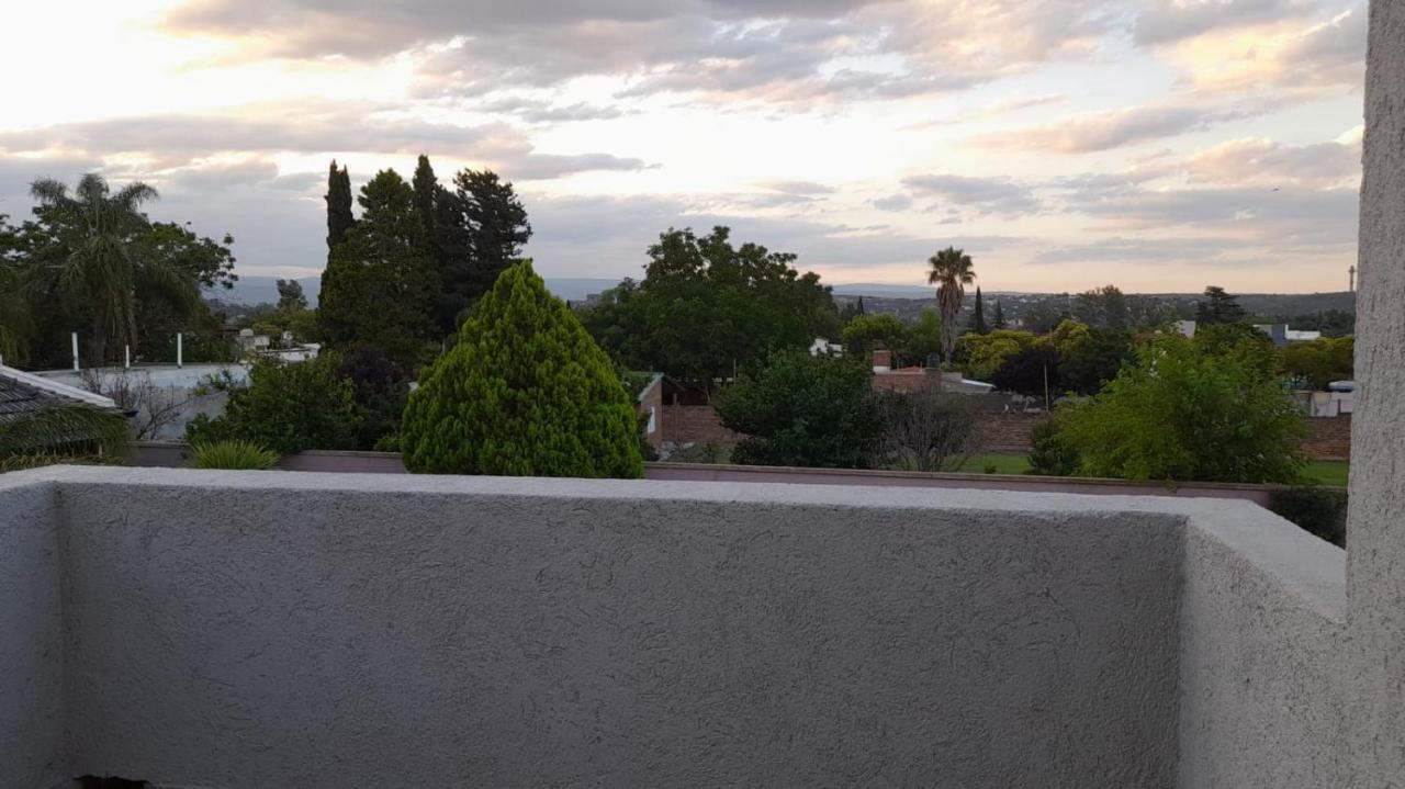 Apartamento El Canto De Pajaros