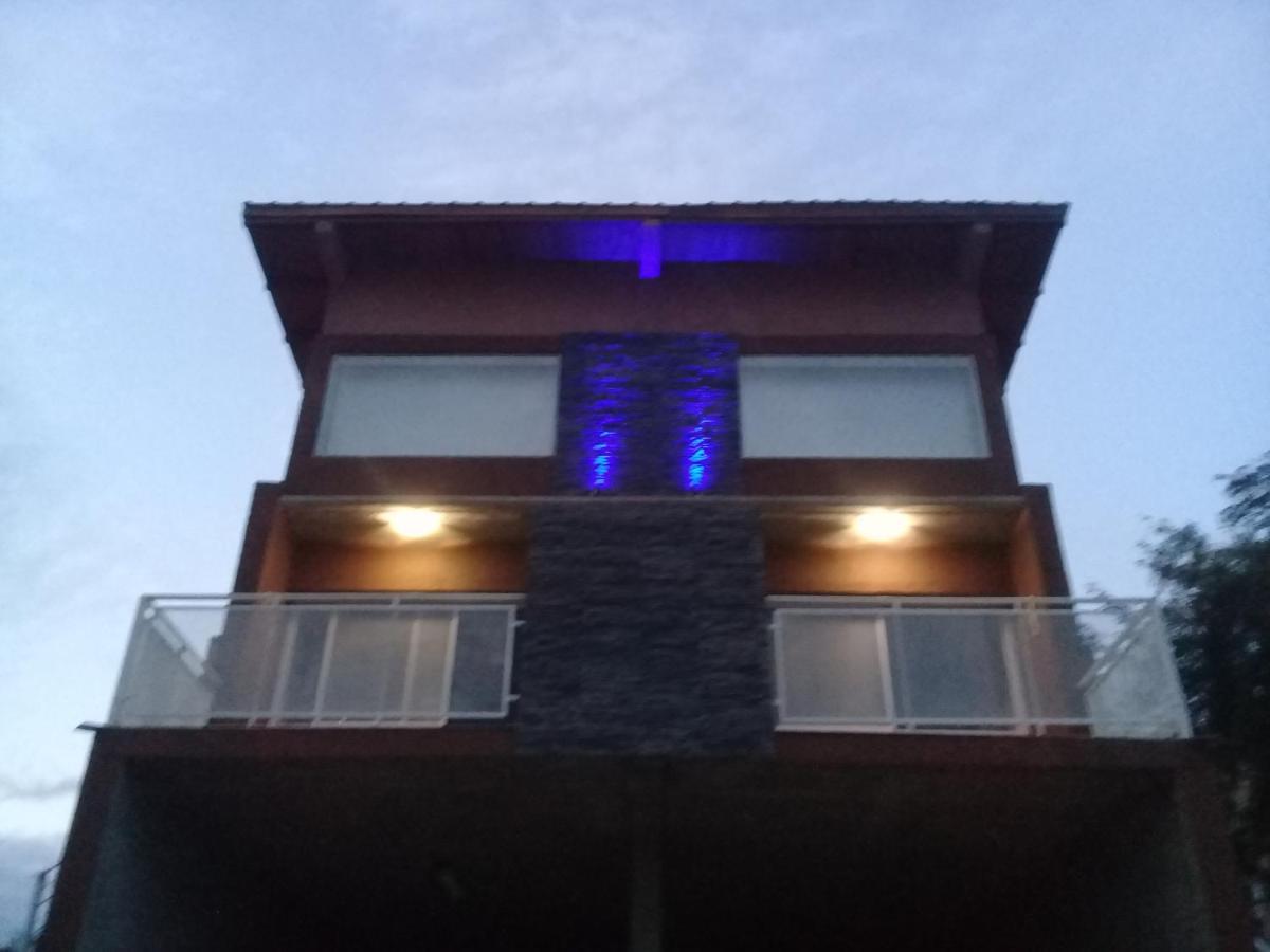 La Delfina 2 *