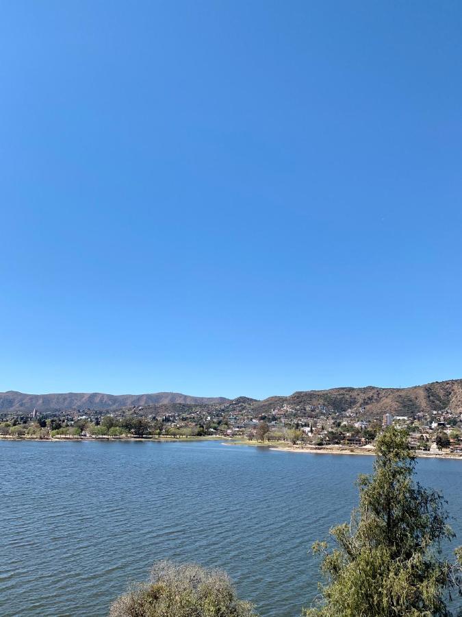 Casas Con Vista Y Bajada Al Lago Сasa de vacaciones Villa Carlos Paz