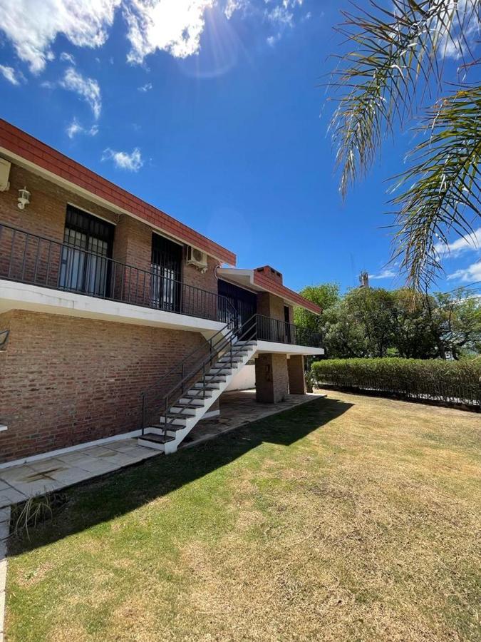 Casas Con Vista Y Bajada Al Lago Сasa de vacaciones *