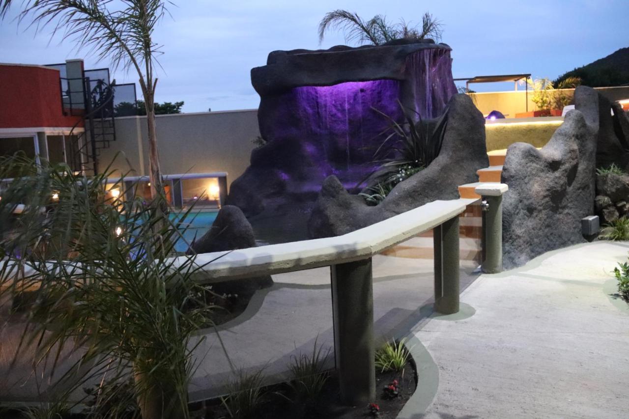 Naranjos Apartahotel *