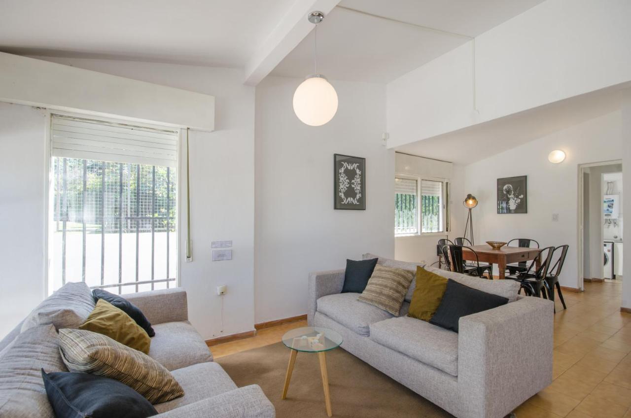 Сasa de vacaciones Casa En Carlos Paz Con Pileta Exclusiva , Quincho Con Asador Y Jardín A Pasos Del Centro