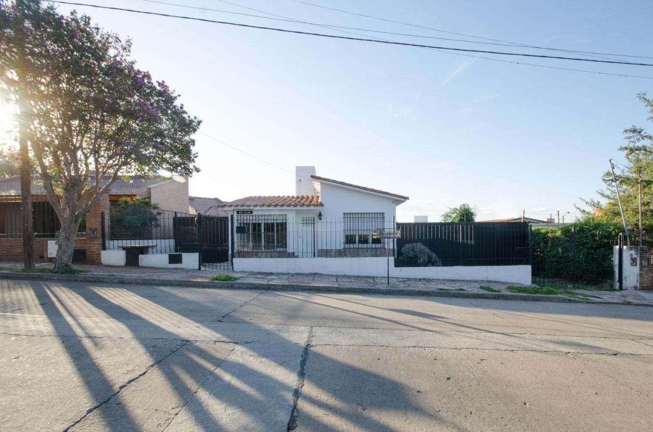 Сasa de vacaciones Casa En Carlos Paz Con Pileta Exclusiva , Quincho Con Asador Y Jardín A Pasos Del Centro Villa Carlos Paz
