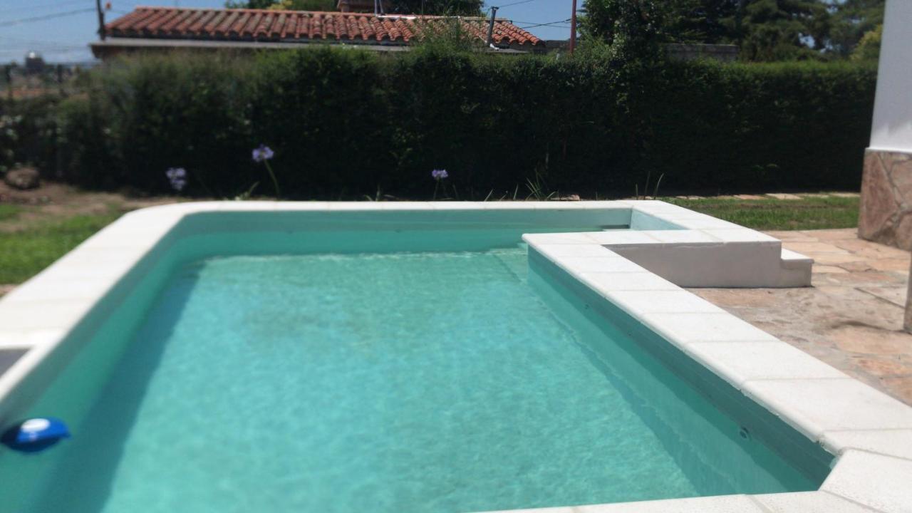 Casa En Carlos Paz Con Pileta Exclusiva , Quincho Con Asador Y Jardín A Pasos Del Centro * Villa Carlos Paz
