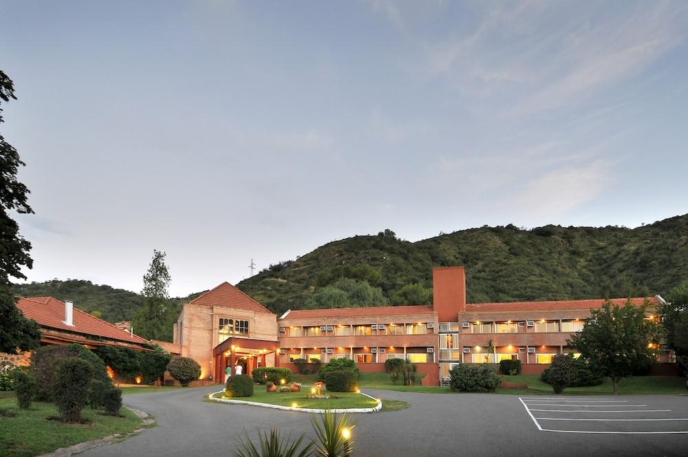 Pinares Del Cerro Resort&suites Hotel 4*