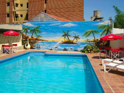 Leonard Hotel