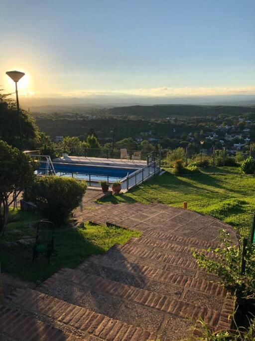 Casa Con Vista A Sierras Сasa de vacaciones Villa Carlos Paz