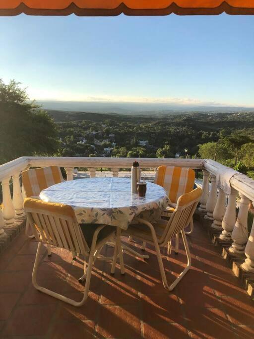 Casa Con Vista A Sierras Сasa de vacaciones