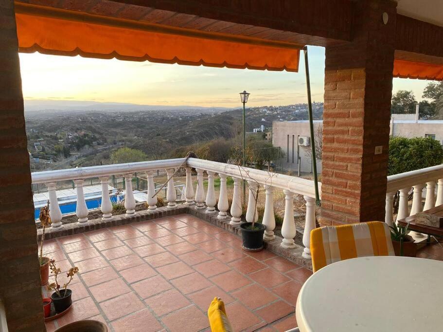 Casa Con Vista A Sierras Сasa de vacaciones