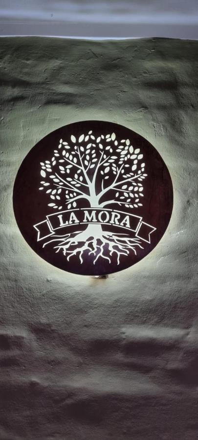 La Mora
