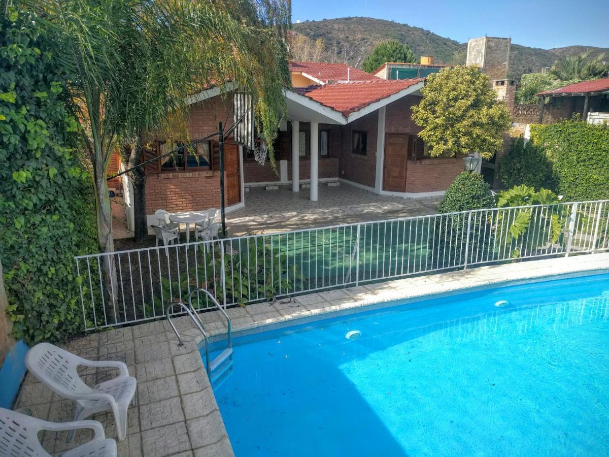 Chalet Bosque Villa Carlos Paz