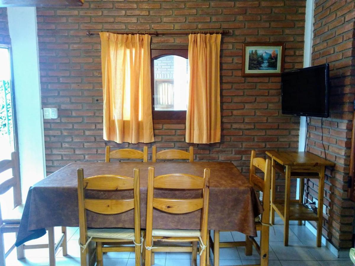 Chalet Bosque Villa Carlos Paz
