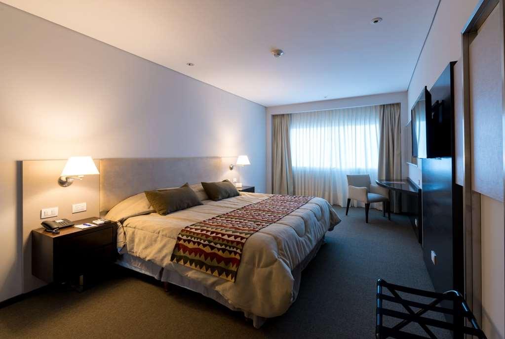 Howard Johnson Plaza Carlos Paz Hotel 4*