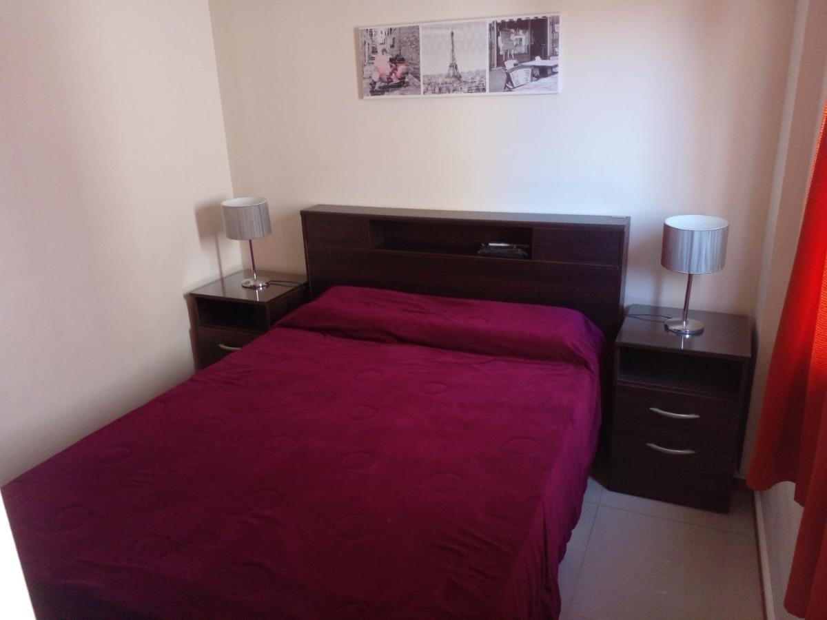 Departamento En Carlos Paz Familias Apartamento