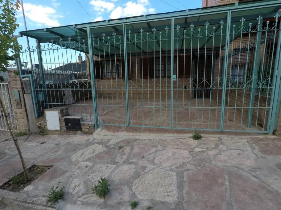Depto. Proximo Al Centro Y Rio San Antonio Сasa de vacaciones