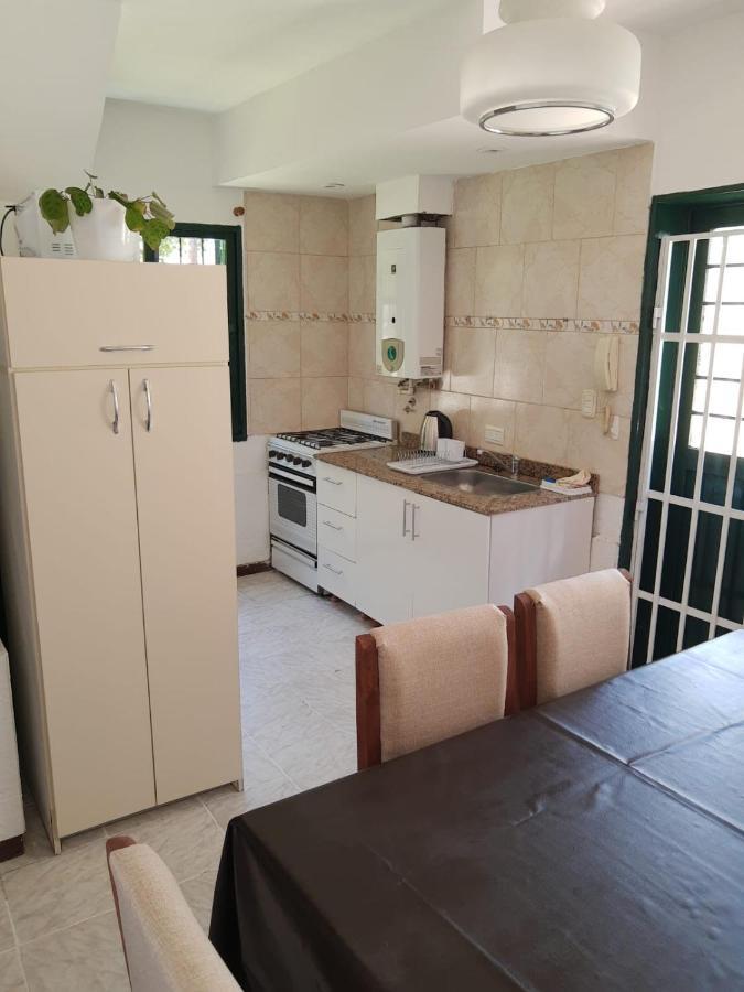 Apartamento Castillo Del Carlos Paz - Solo Familiar Villa Carlos Paz