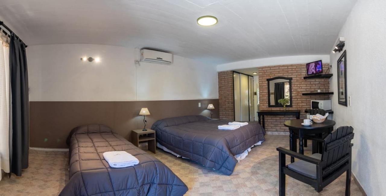 Hotel La Colina Del Sol 3*