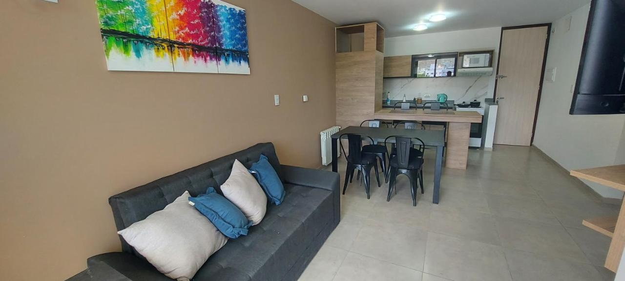 Centro Carlos Paz 1 Apartamento *