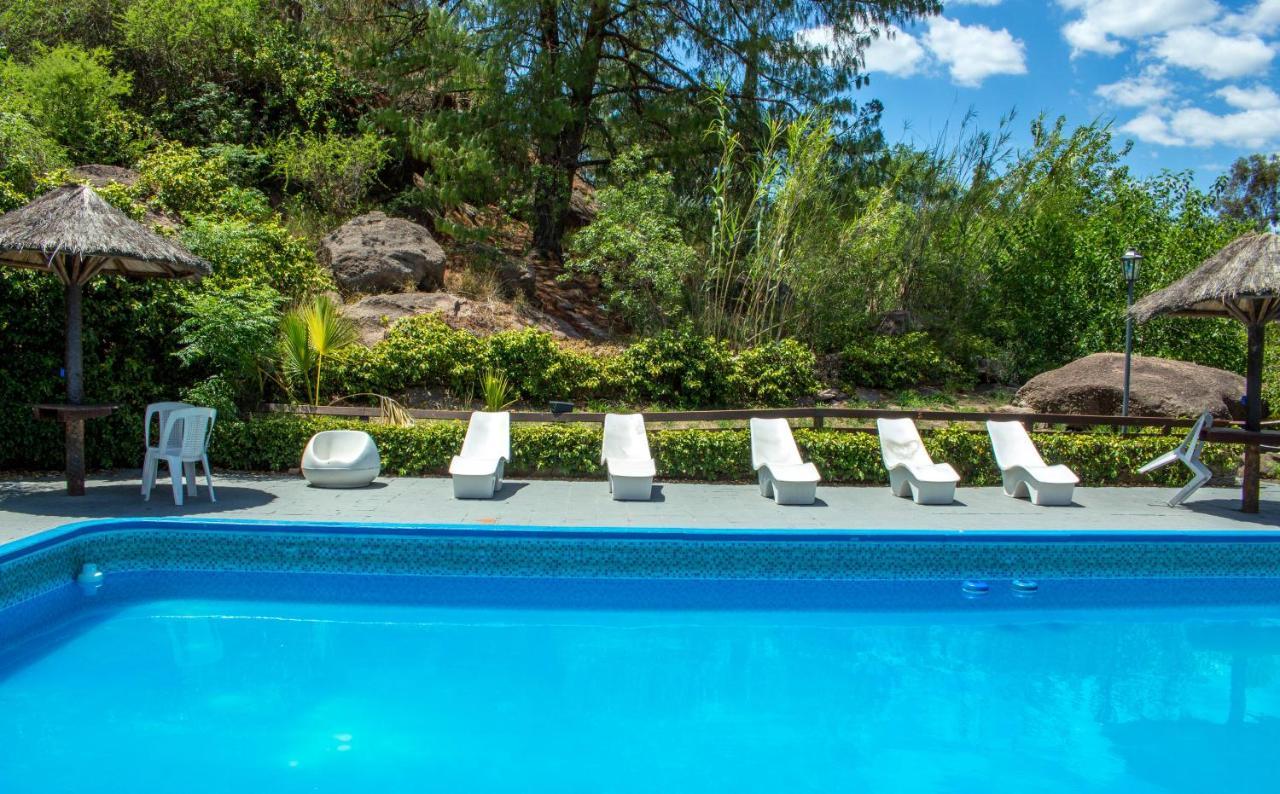 Capri Y Villa Carlos Paz